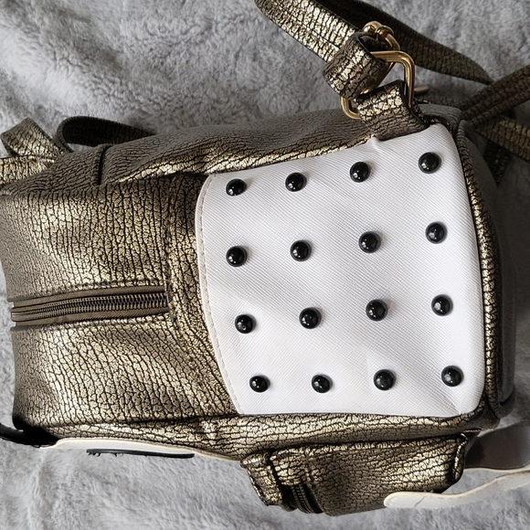 Cute Panda Backpack purse - Picture 4 of 9